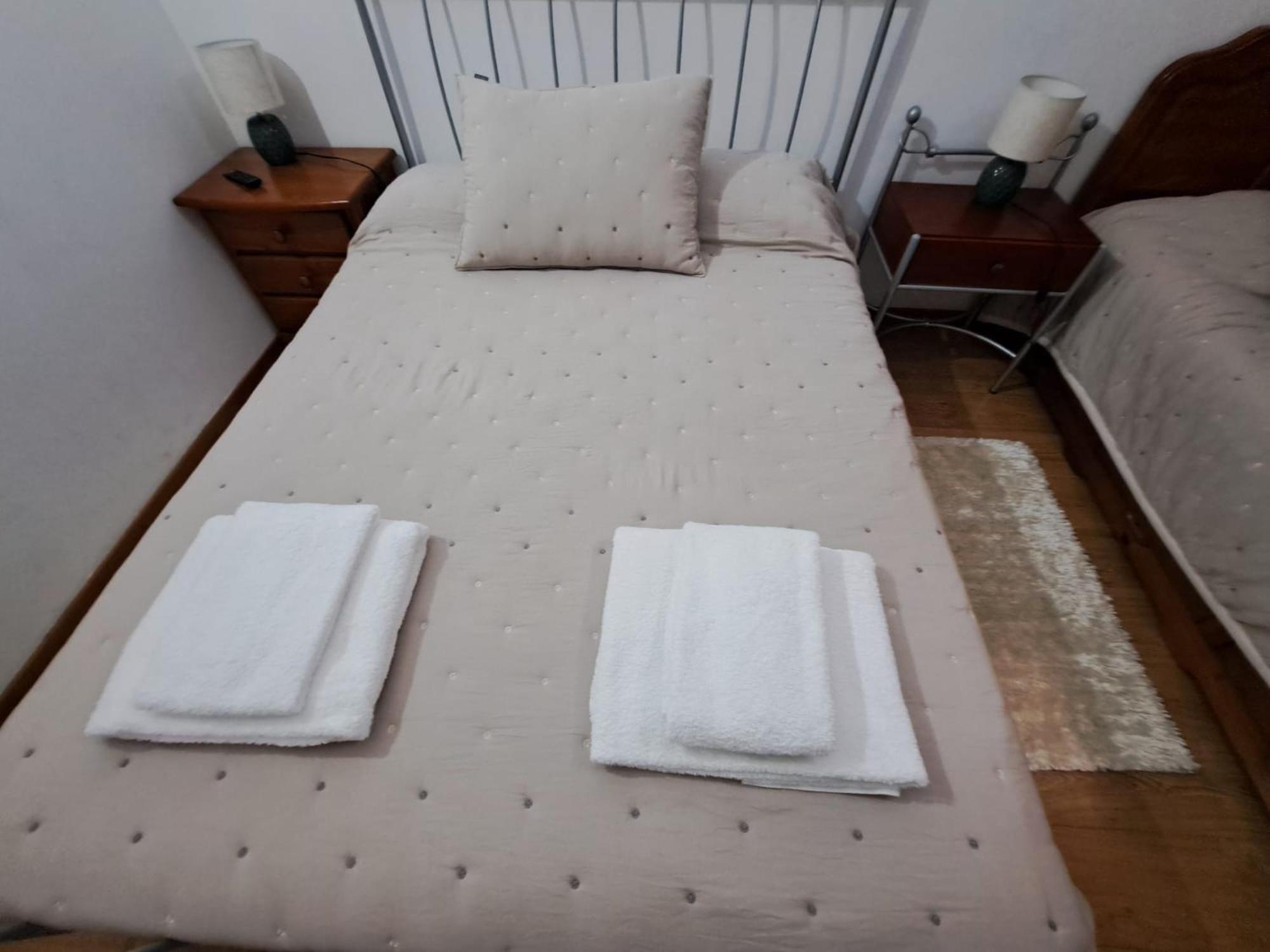 Chez Louise: Onde A Serra Beija O Ceu Lousã Exterior foto